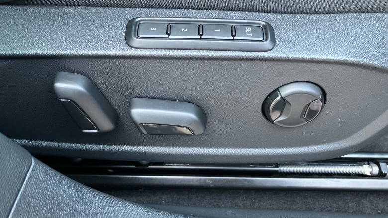 CUPRA Formentor 1.5 eTSI 150 V2 5dr DSG Petrol Estate